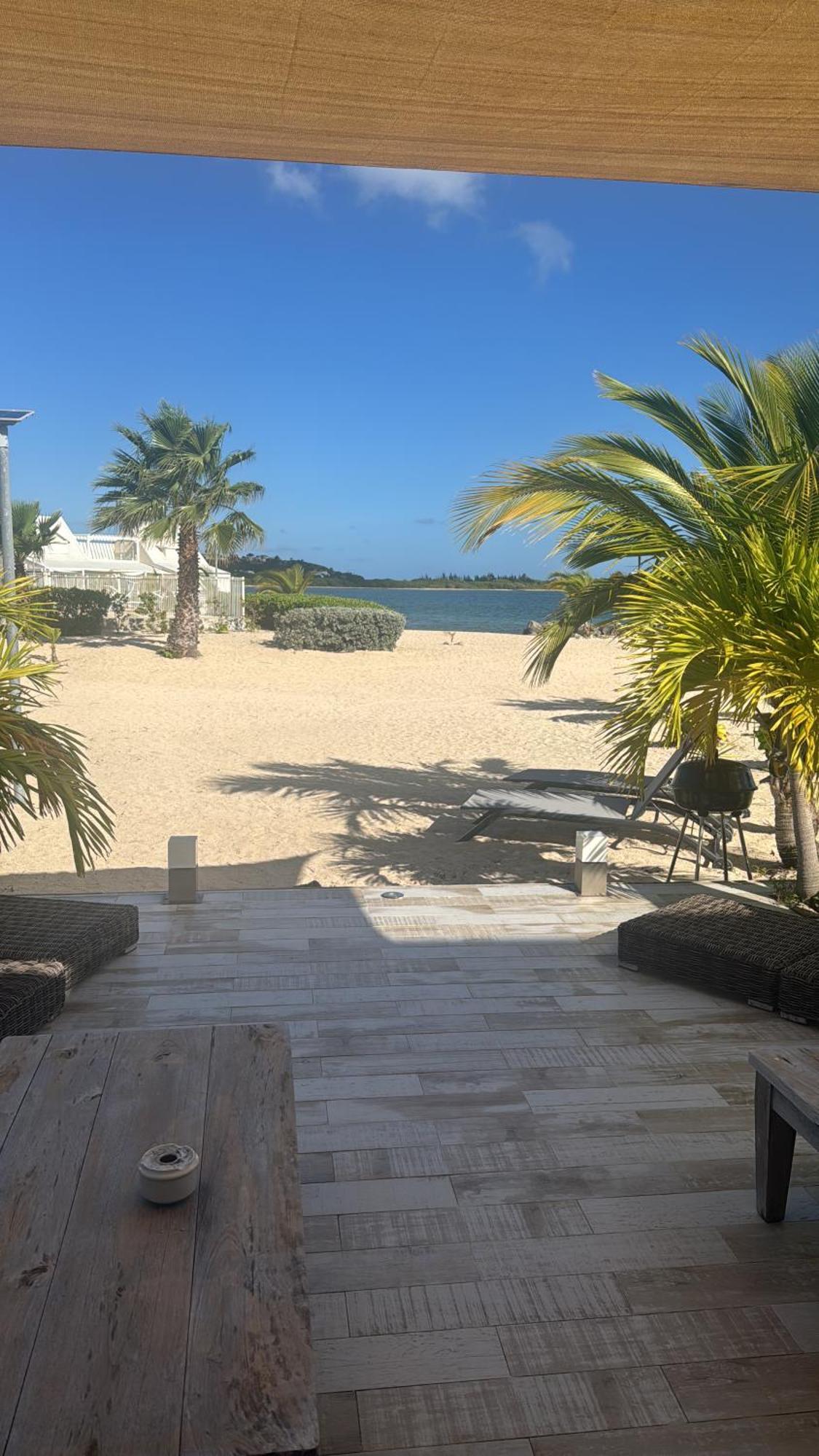 Coco Beach Sandy Ground Eksteriør billede
